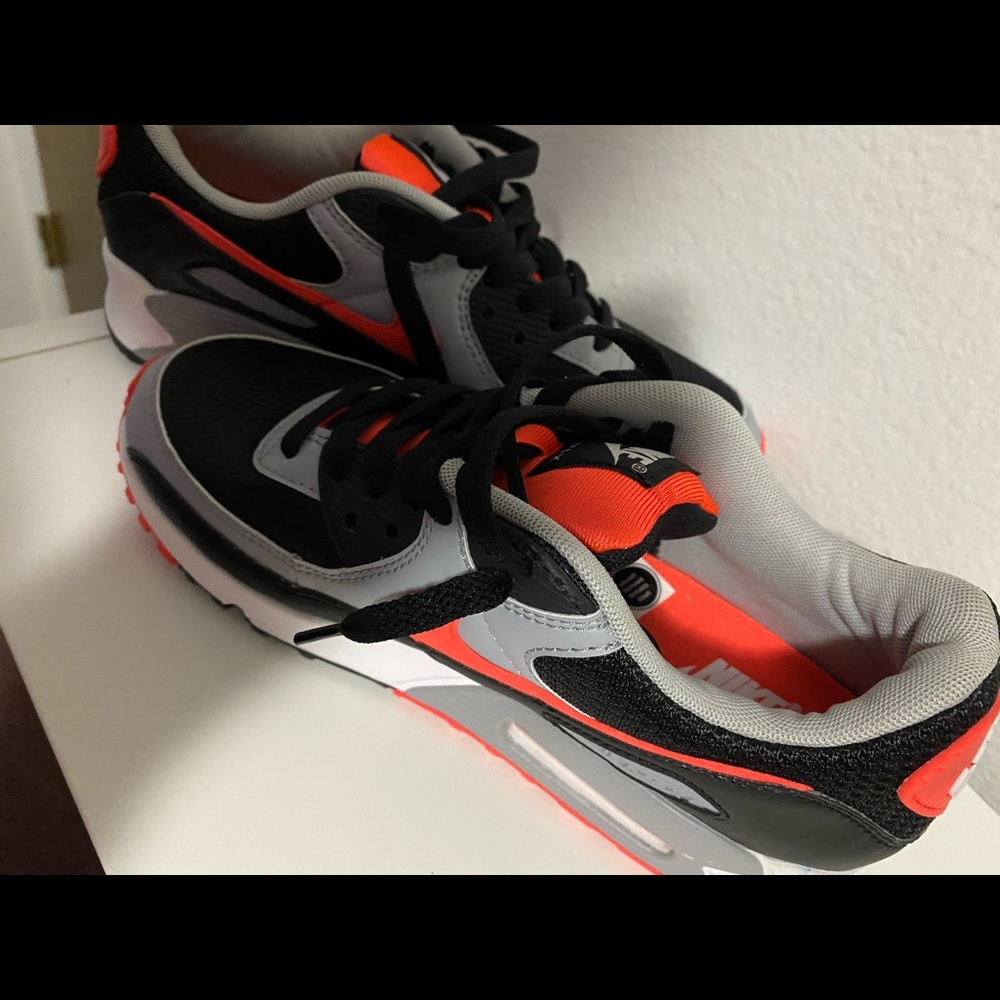 Nike Air Max 90 Men's Shoe